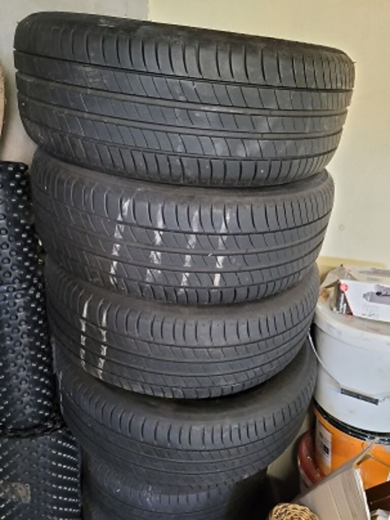 4 pneus MICHELIN PRIMACY 225/55 R18 98V